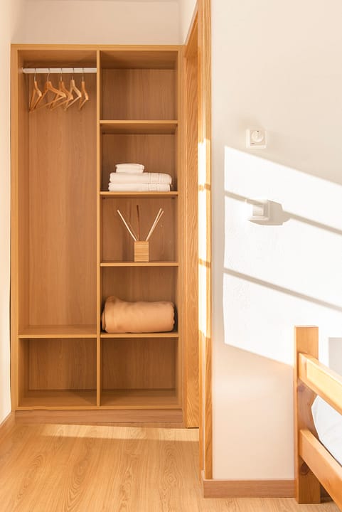 Habitación doble albergue la yalga queruas luarca asturias